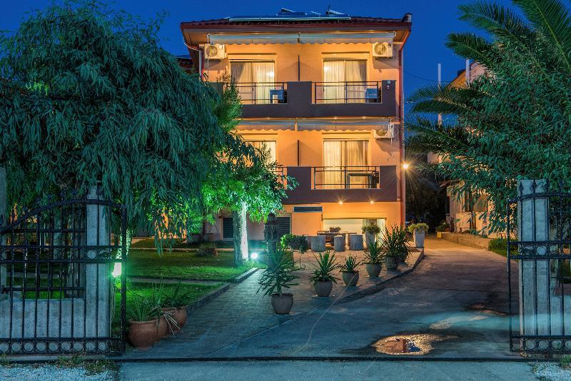 Castro Deluxe Apartamento Torone Exterior foto